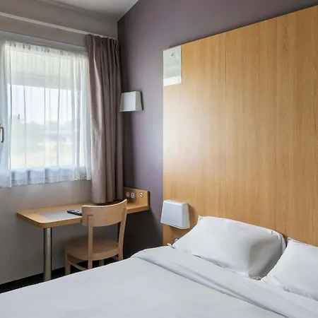 Barberey Hotel 2*