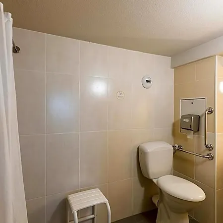 Barberey Hotel 2*